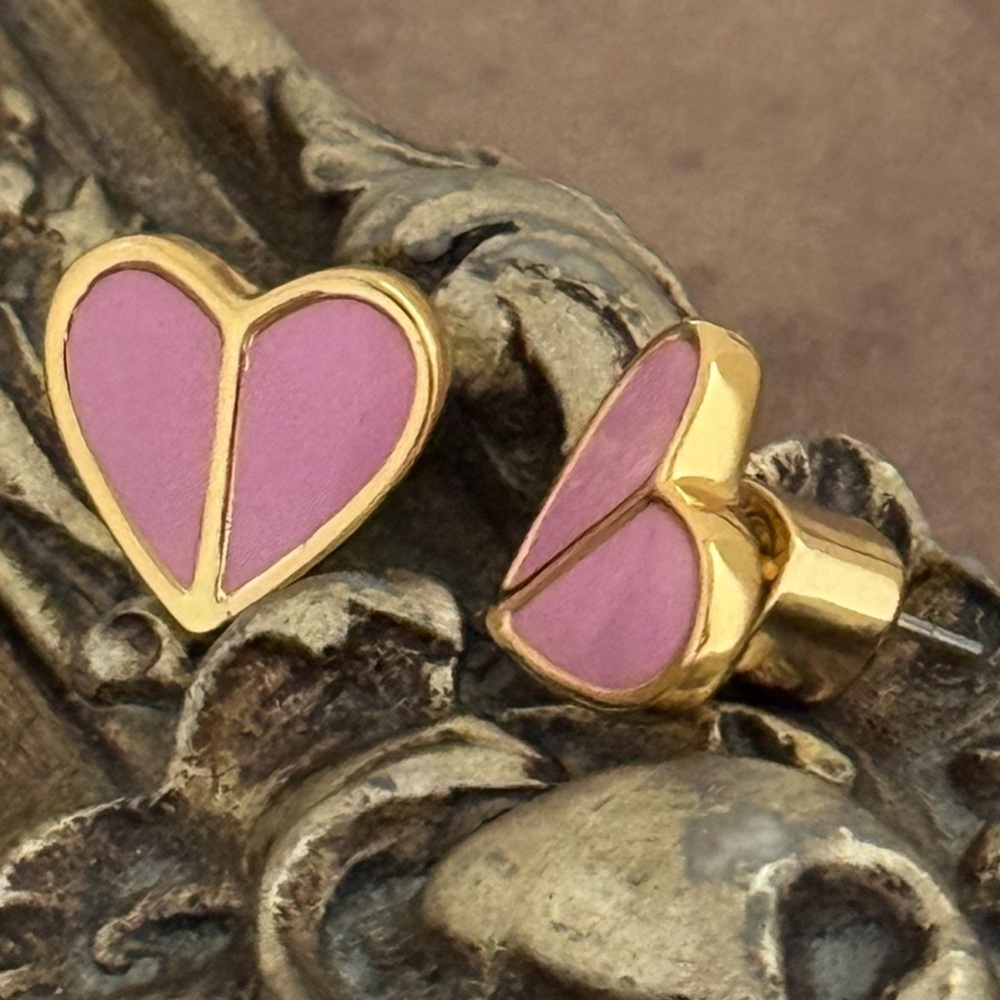 KATE SPADE • Heritage Spade Heart Earrings - Picture 4 of 4